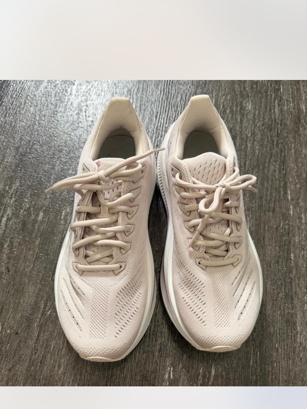Brooks Women's Light Pink Running Shoes with Mint and Lavender Accents - Picture 4 of 7